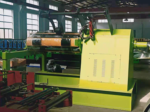 彩鋼液壓開卷機(jī)